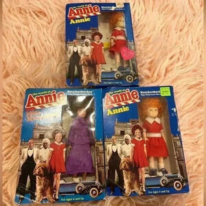 Vintage 1982 World of Annie Knickerbocker Dolls